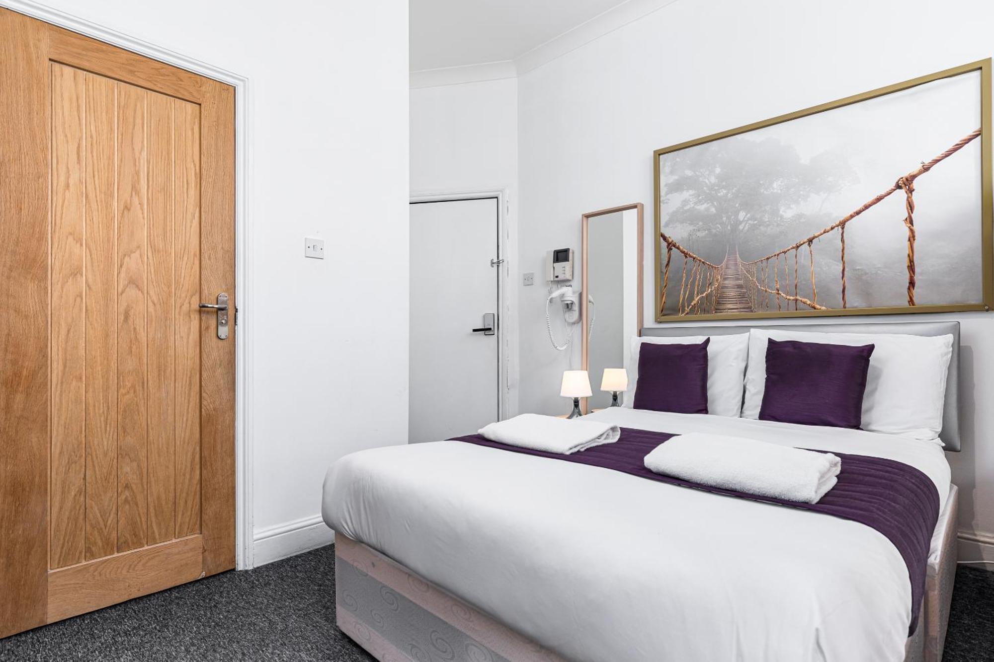 Ryam Suites Londres Habitación foto